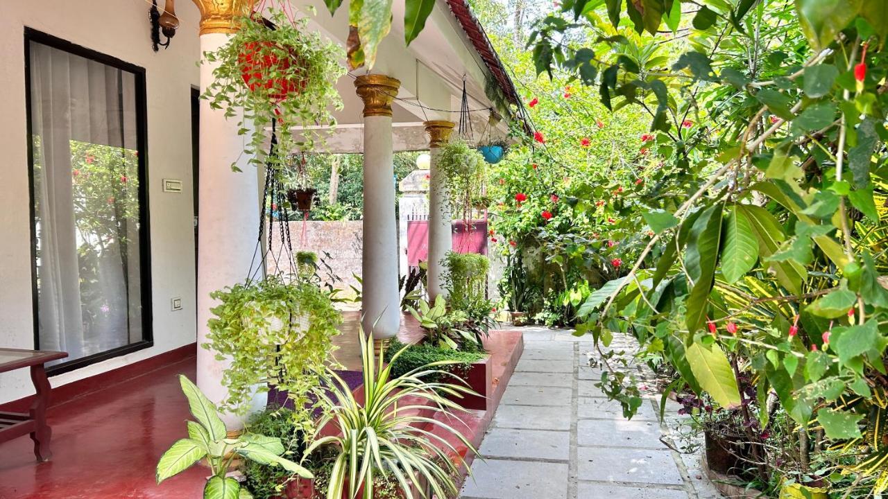 Marari Beach Cleetus Homestay Mararikulam Exteriör bild