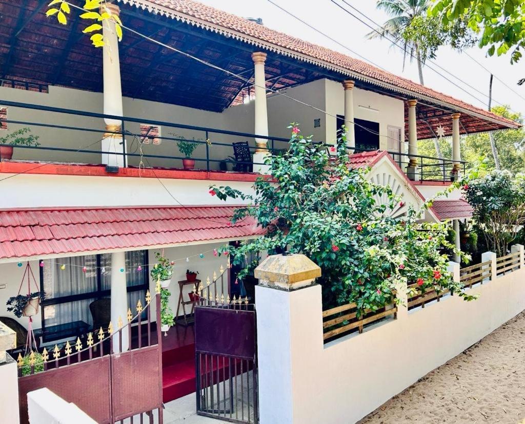 Marari Beach Cleetus Homestay Mararikulam Exteriör bild